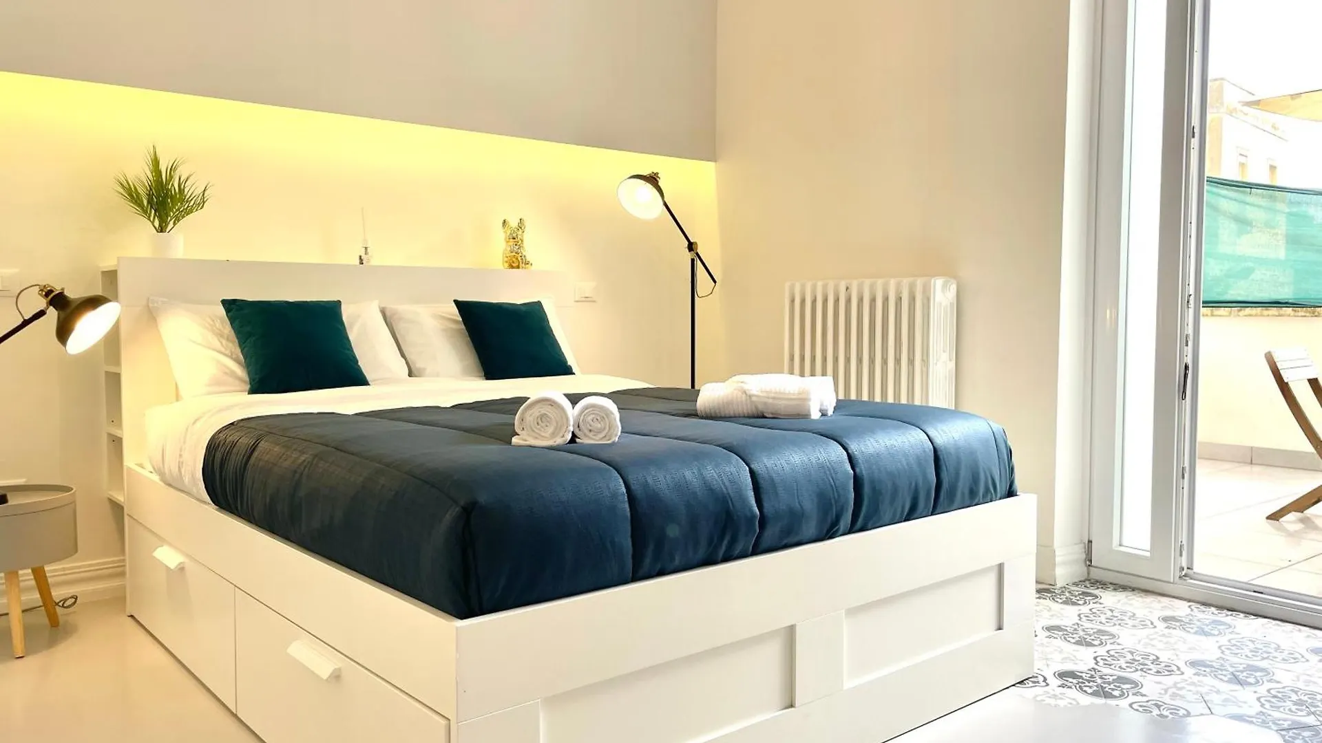 Le Porte Di Lecce Suites 0*,  Italia